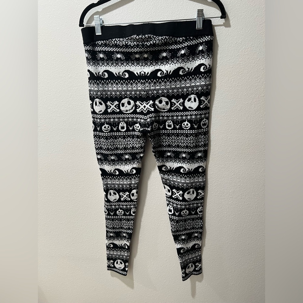 Disney’s nightmare before Christmas leggings, EUC, size 1, Tim Burton, Halloween